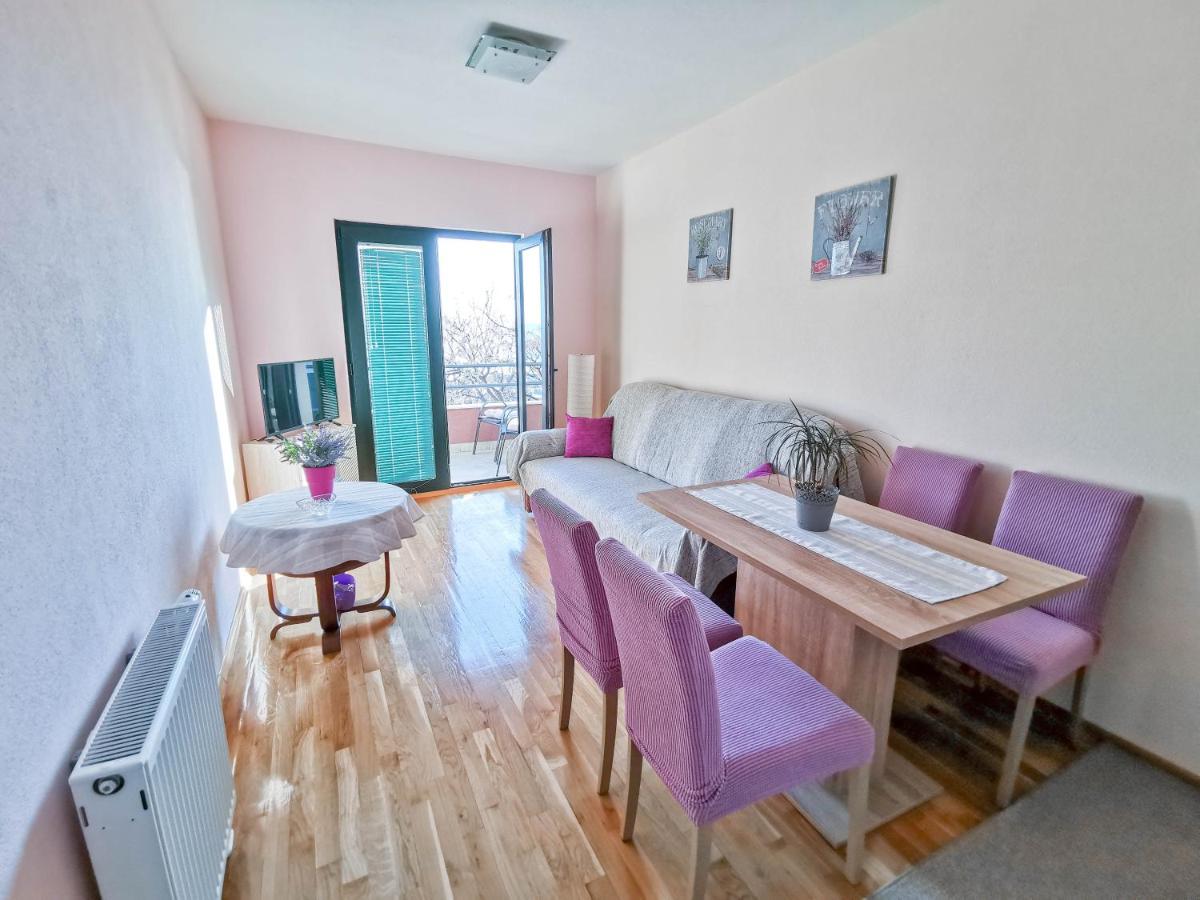 Apartments Vukovic Vanja Makarska Exterior photo